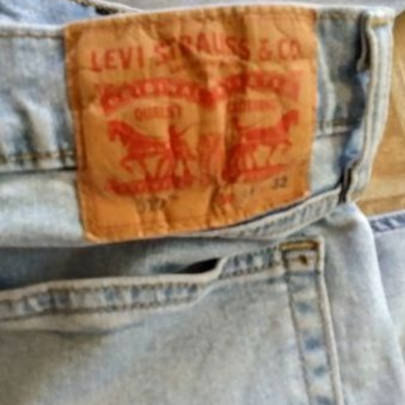 Jeans - Picture 3 of 4